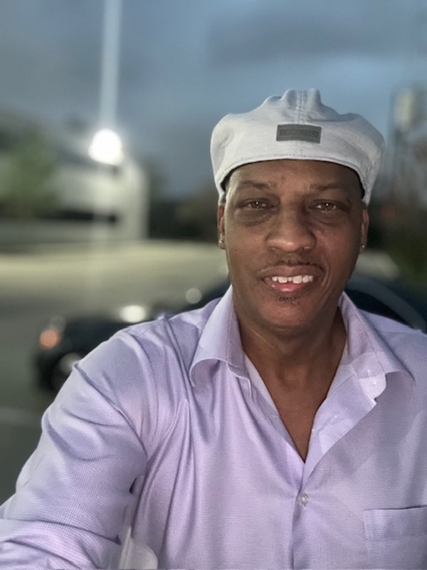 Date this beautiful United States man Gregory from Houston US25040
