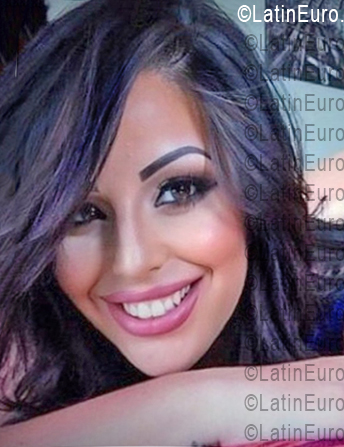 Date this happy Dominican Republic girl Roniela from Santo Domingo DO55799