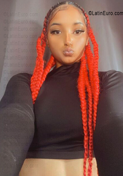 Date this gorgeous Dominican Republic girl Yeru from Santo Domingo DO55971