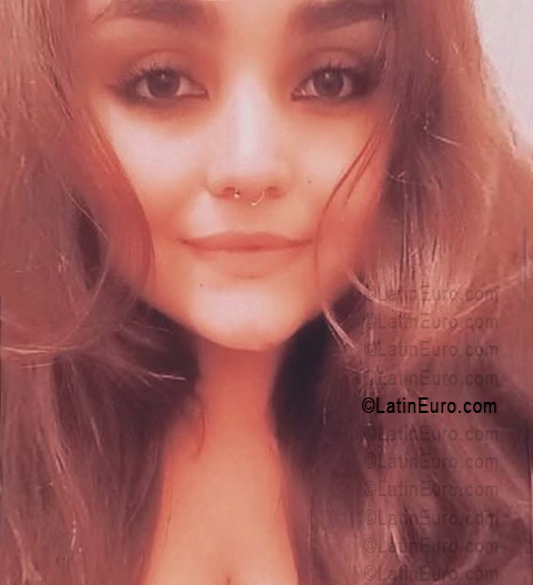 Date this gorgeous Chile girl Karol from Santiago CL452