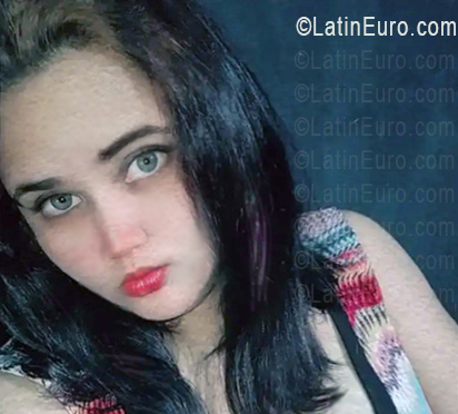 Date this cute Venezuela girl Nazareth Hernandez from El Tigre VE5524