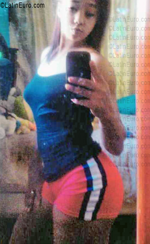 Date this passionate Dominican Republic girl Lina from Valverde DO56248