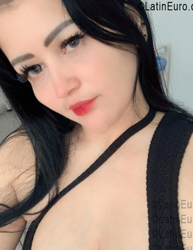 Date this delightful Colombia girl Camila from Bucaramanga CO33703