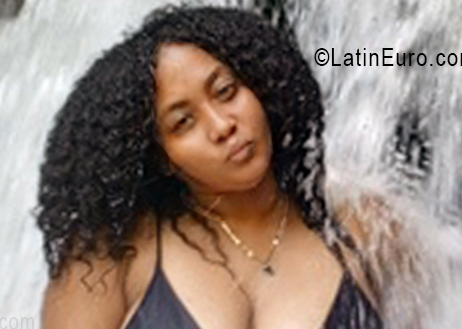 Date this athletic Venezuela girl Verlianis from Caracas VE5582