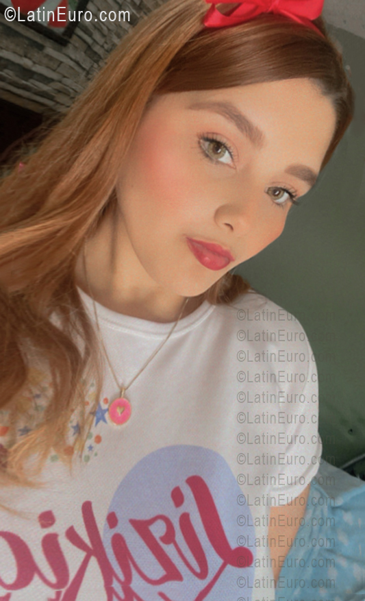 Date this happy Mexico girl Sofia from Culiacan MX2794