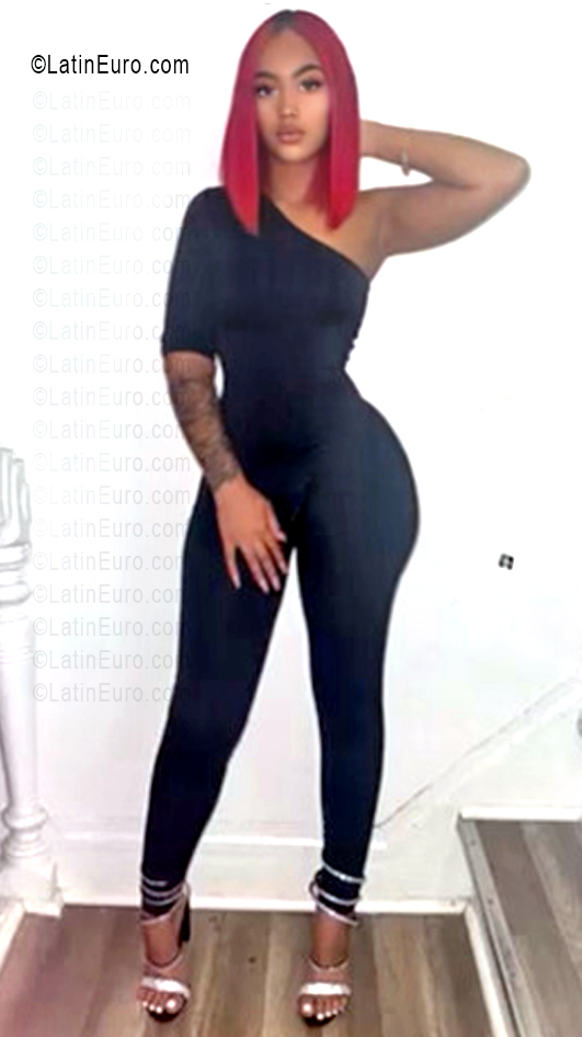 Date this charming United States girl Jade from Newark US25548