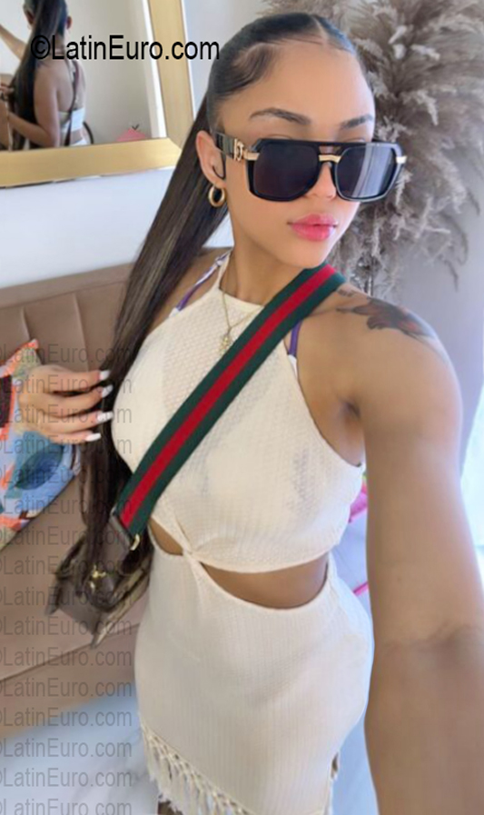 Date this attractive Dominican Republic girl Raysa from Santo Domingo DO56763