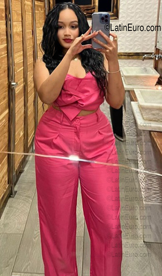 Date this hot Dominican Republic girl Rosa from Santiago DO56820