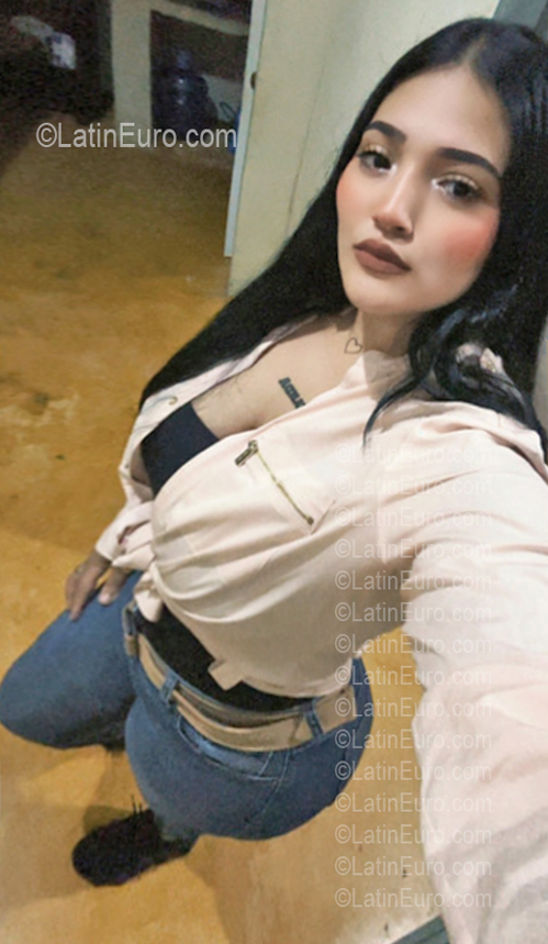 Date this fun Dominican Republic girl Estrella from Santiago DO56834