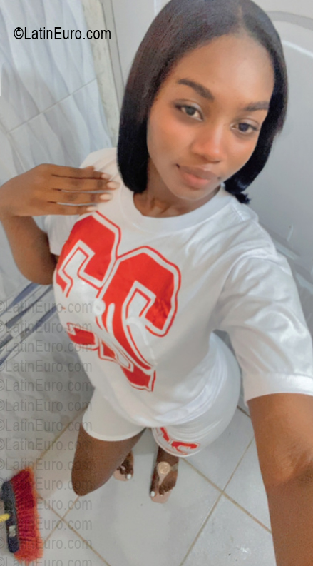 Date this gorgeous Dominican Republic girl Irene from San Pedro De Macoris DO56836
