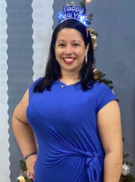 Date this passionate Panama girl YARI from Panama PA1441