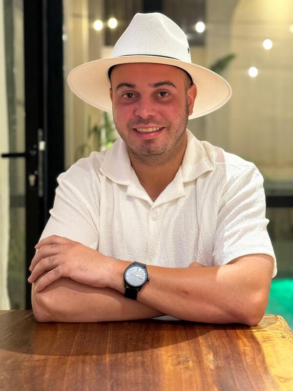 Date this charming United States man Wade from Oceanside US25735