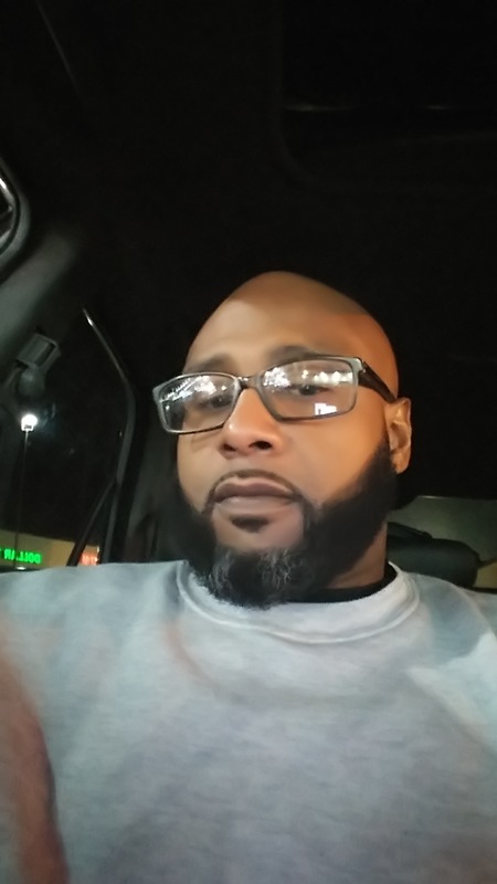 Date this foxy United States man Karl from New Orleans US25764