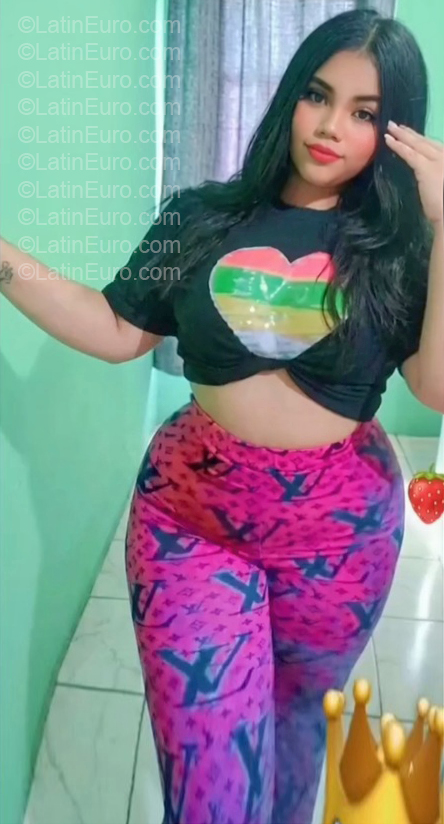 Date this fun Dominican Republic girl Marbel from Santiago De Los Caballeros DO57197