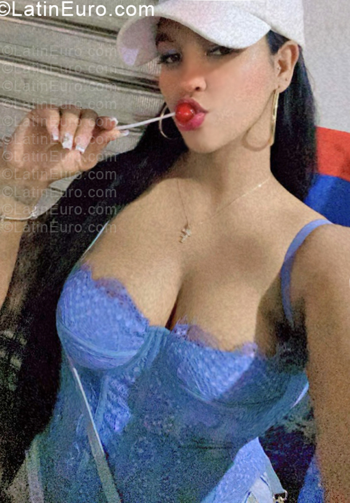Date this fun Dominican Republic girl Fatima from Santiago DO57327